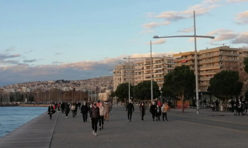 Νοτιοαφρικανική μετάλλαξη: Συναγερμός μετά το κρούσμα στη Θεσσαλονίκη